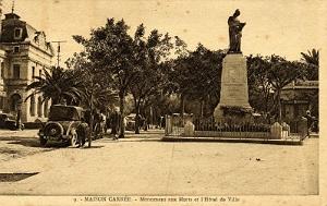 ALGER -  MAISON CARREE MONUMENT AUX MORTS ET L HOTEL DE VILLE